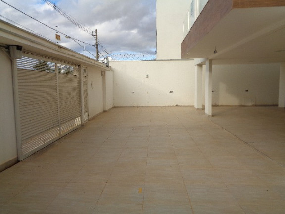 Imagem Imóvel com 2 Quartos à Venda, 517 m² em Ibituruna - Montes Claros