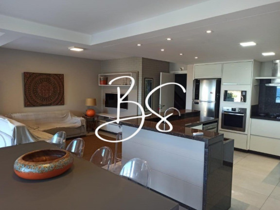 Imagem Casa com 5 Quartos à Venda, 180 m² em Centro - Garopaba