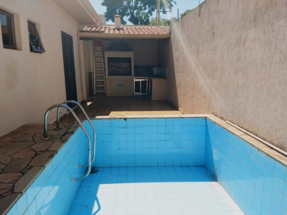 Imagem Casa com 3 Quartos à Venda, 260 m² em Bauru