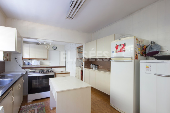 Imagem Sobrado com 4 Quartos à Venda, 406 m² em Jardim Guedala - São Paulo Imagem Sobrado com 4 Quartos à Venda, 406 m² em Jardim Guedala - São Paulo
