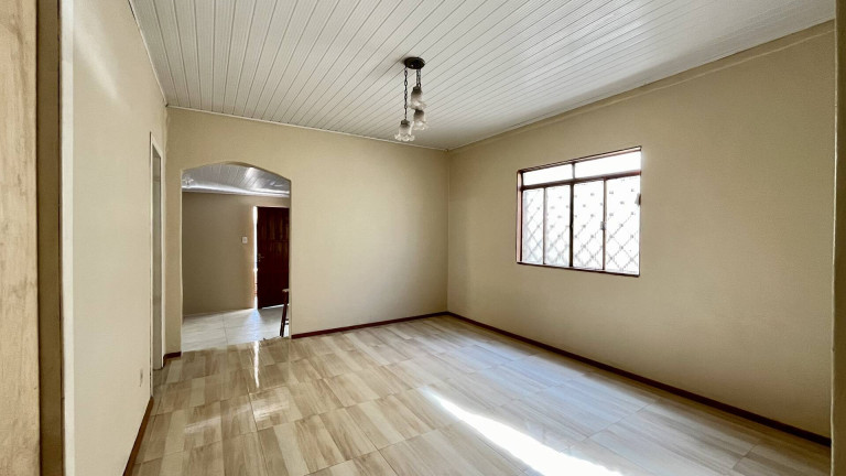 Imagem Casa com 2 Quartos à Venda, 144 m² em Nossa Senhora Das Graças - Canoas