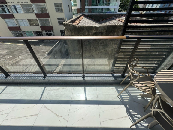 Imagem Imóvel com 1 Quarto à Venda, 33 m² em Barra - Salvador Imagem Imóvel com 1 Quarto à Venda, 33 m² em Barra - Salvador