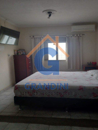Imagem Casa com 2 Quartos à Venda, 300 m² em Jardim Maria Beatriz - Mogi Mirim Imagem Casa com 2 Quartos à Venda, 300 m² em Jardim Maria Beatriz - Mogi Mirim