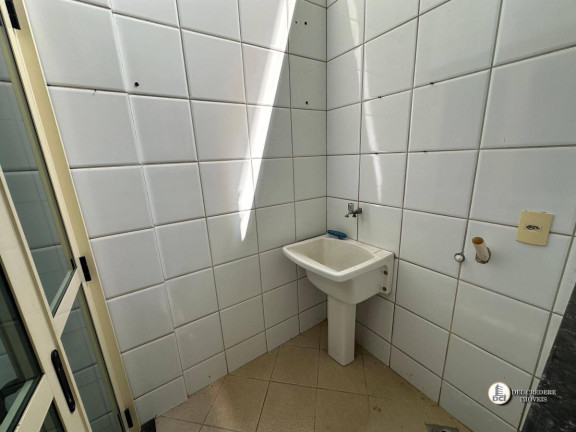 Imagem Casa com 3 Quartos à Venda, 100 m²