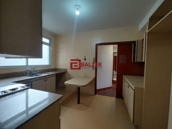 Imagem Apartamento com 4 Quartos à Venda, 257 m² em Centro - Florianópolis Imagem Apartamento com 4 Quartos à Venda, 257 m² em Centro - Florianópolis