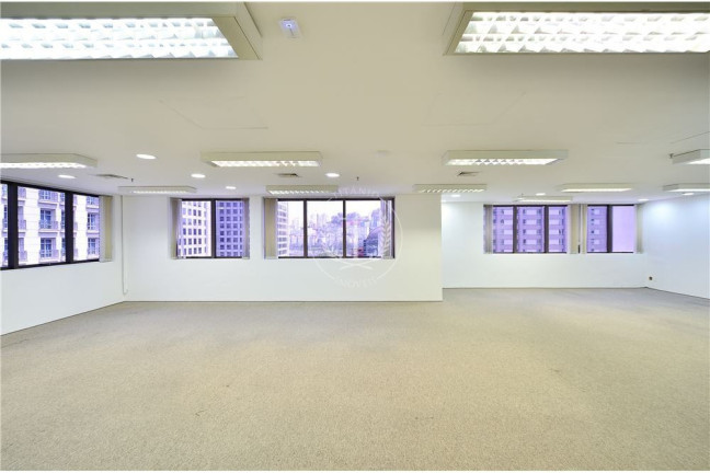 Imagem Sala Comercial à Venda, 153 m² em Cidade Monções - São Paulo Imagem Sala Comercial à Venda, 153 m² em Cidade Monções - São Paulo