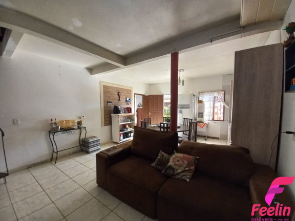 Imagem Casa com 3 Quartos à Venda, 166 m² em Campeche - Florianópolis
