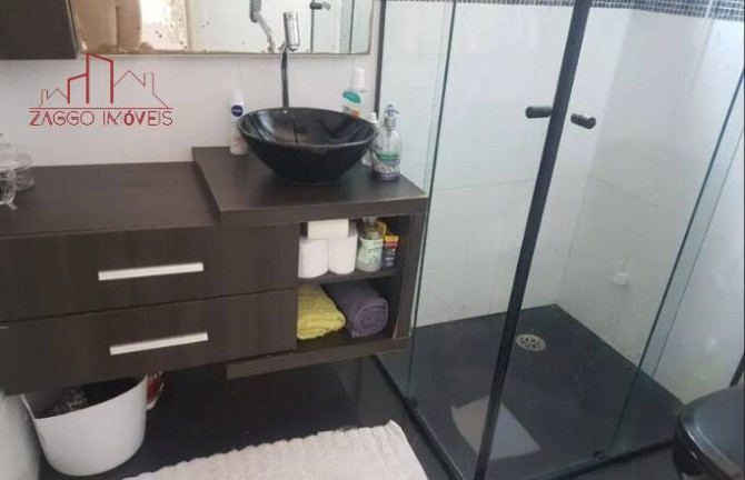Imagem Casa com 4 Quartos à Venda, 308 m² em Jardim Iracema - São Paulo Imagem Casa com 4 Quartos à Venda, 308 m² em Jardim Iracema - São Paulo