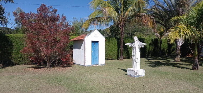 Imagem Chácara com 4 Quartos à Venda, 290 m² em Centro - Santa Branca Imagem Chácara com 4 Quartos à Venda, 290 m² em Centro - Santa Branca