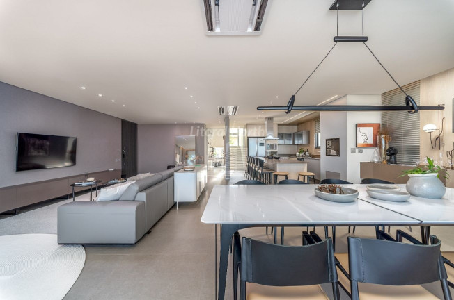 Imagem Casa com 5 Quartos à Venda, 458 m² em Praia Do Estaleiro - Balneário Camboriú