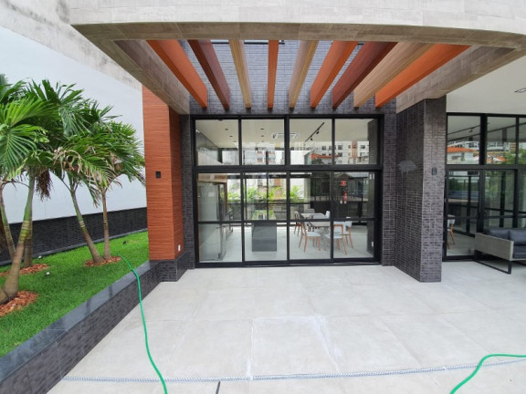 Imagem Imóvel com 2 Quartos à Venda, 70 m² em Barra - Salvador Imagem Imóvel com 2 Quartos à Venda, 70 m² em Barra - Salvador