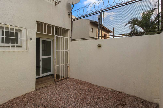Imagem Casa com 2 Quartos à Venda,  em Hípica - Porto Alegre