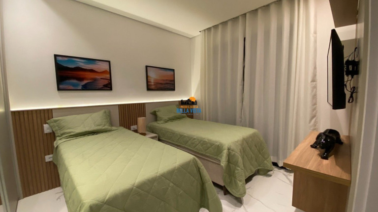 Imagem Casa com 6 Quartos à Venda, em Riviera De São Lourenço - Bertioga Imagem Casa com 6 Quartos à Venda, em Riviera De São Lourenço - Bertioga