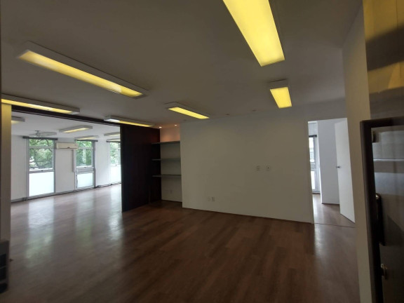 Imagem Sala Comercial para Alugar, 240 m² em São Paulo Imagem Sala Comercial para Alugar, 240 m² em São Paulo