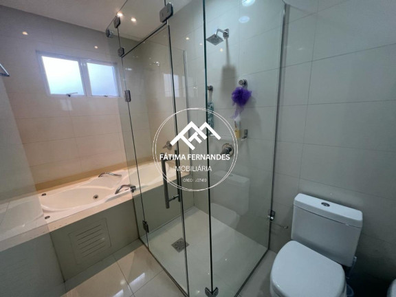 Apartamento com 4 Quartos à Venda, 157 m² em Meia Praia - Itapema