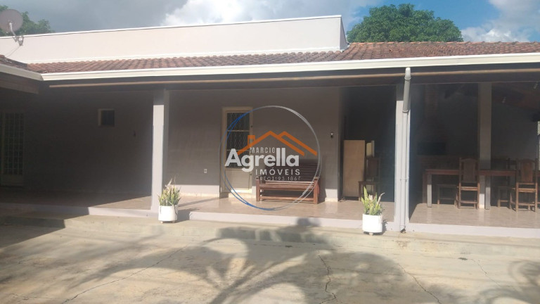 Imagem Imóvel com 1 Quarto à Venda, 130 m² em Condomínio De Chácaras Santa Isabel - Mogi Mirim Imagem Imóvel com 1 Quarto à Venda, 130 m² em Condomínio De Chácaras Santa Isabel - Mogi Mirim
