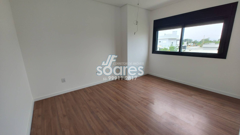 Imagem Casa de Condomínio com 3 Quartos à Venda, 268 m² em Laranjal - Pelotas Imagem Casa de Condomínio com 3 Quartos à Venda, 268 m² em Laranjal - Pelotas