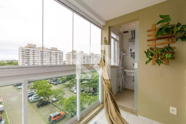 Imagem Apartamento com 2 Quartos à Venda, 70 m² em Recreio Dos Bandeirantes - Rio De Janeiro Imagem Apartamento com 2 Quartos à Venda, 70 m² em Recreio Dos Bandeirantes - Rio De Janeiro