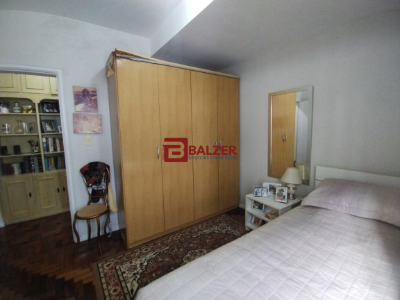 Imagem Apartamento com 3 Quartos à Venda, 89 m² em Centro - Florianópolis Imagem Apartamento com 3 Quartos à Venda, 89 m² em Centro - Florianópolis