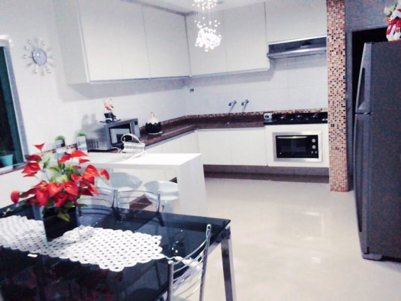 Imagem Casa com 4 Quartos à Venda, 245 m² em Independência - São Bernardo Do Campo Imagem Casa com 4 Quartos à Venda, 245 m² em Independência - São Bernardo Do Campo