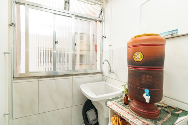 Imagem Imóvel com 3 Quartos à Venda, 64 m² em Higienópolis - Porto Alegre