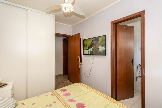 Imagem Casa com 4 Quartos à Venda,  em Três Figueiras - Porto Alegre
