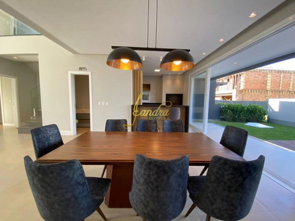 Imagem Casa de Condomínio com 4 Quartos à Venda, 228 m² em Centro - Xangri-la