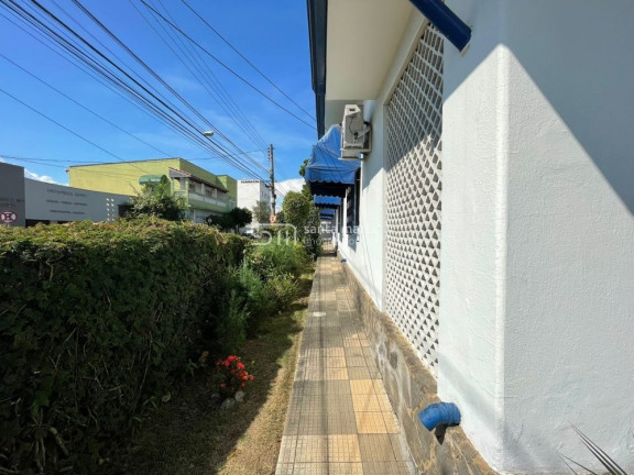 Imagem Casa com 3 Quartos à Venda, 24 m² em Centro - Lorena Imagem Casa com 3 Quartos à Venda, 24 m² em Centro - Lorena