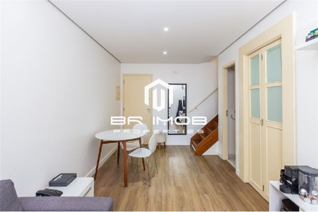 Imagem Imóvel com 1 Quarto à Venda, 45 m² em Vila Uberabinha - São Paulo Imagem Imóvel com 1 Quarto à Venda, 45 m² em Vila Uberabinha - São Paulo