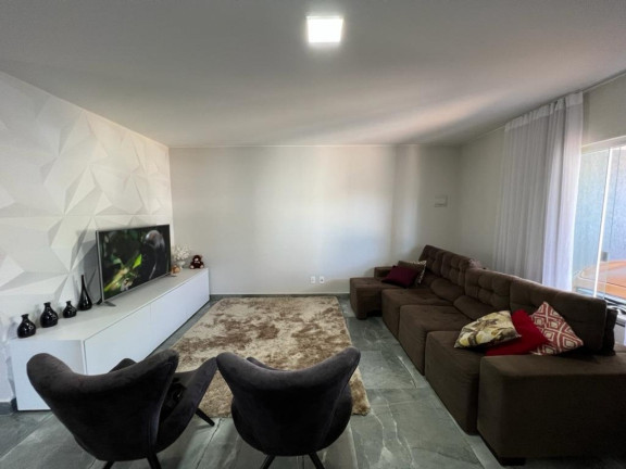 Imagem Casa com 3 Quartos à Venda, 280 m² em Setor Habitacional Arniqueira (águas Claras) - Brasília Imagem Casa com 3 Quartos à Venda, 280 m² em Setor Habitacional Arniqueira (águas Claras) - Brasília