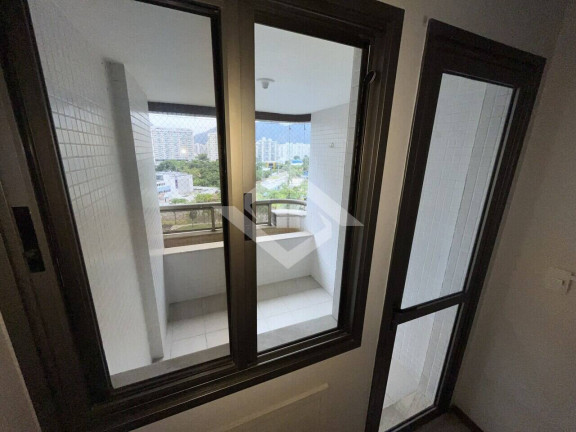 Imagem Apartamento com 3 Quartos à Venda, 136 m² em Barra Da Tijuca - Rio De Janeiro