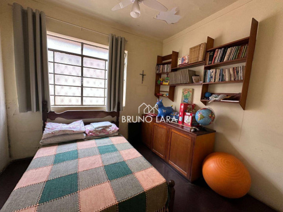 Imagem Casa com 3 Quartos à Venda, 300 m² em Centro - Betim Imagem Casa com 3 Quartos à Venda, 300 m² em Centro - Betim
