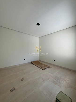 Imagem Sobrado com 3 Quartos à Venda, 99 m² em Planalto - Montes Claros
