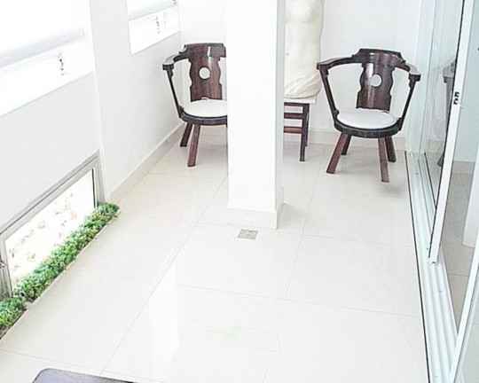 Imagem Apartamento com 3 Quartos à Venda, 180 m² em Pitangueiras - Guarujá