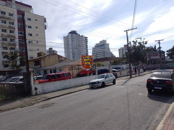 Imagem Terreno à Venda, 300 m² em Estreito - Florianópolis Imagem Terreno à Venda, 300 m² em Estreito - Florianópolis