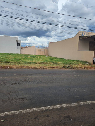Terreno à Venda, 300 m² em Jardim Brasil  - Arapongas