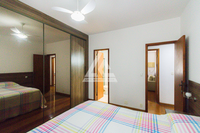 Imagem Apartamento com 3 Quartos à Venda, 121 m² em Tijuca - Rio De Janeiro Imagem Apartamento com 3 Quartos à Venda, 121 m² em Tijuca - Rio De Janeiro