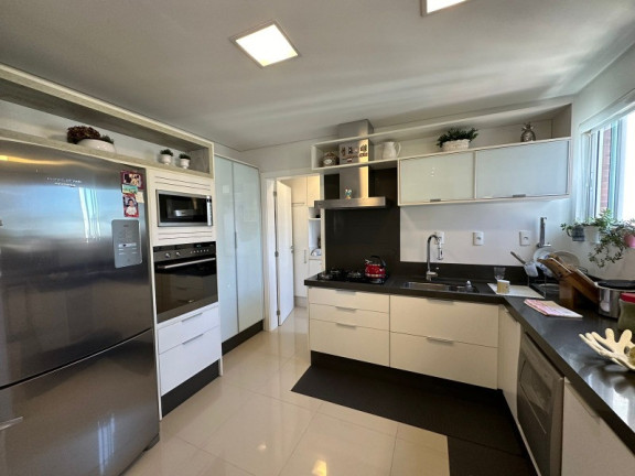 Imagem Apartamento com 3 Quartos à Venda, 122 m² em Centro - Balneário Camboriú Imagem Apartamento com 3 Quartos à Venda, 122 m² em Centro - Balneário Camboriú