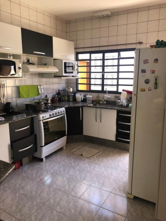 Imagem Casa com 4 Quartos à Venda, 220 m² em Chácara Junqueira - Tatuí