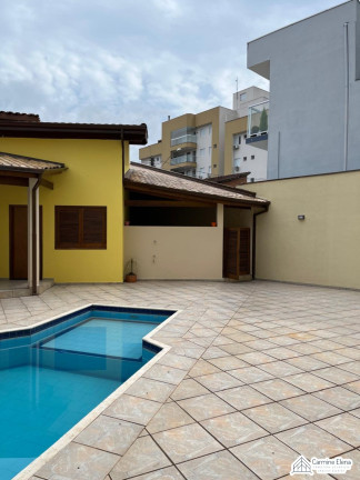 Imagem Sobrado com 6 Quartos à Venda, 375 m² em Centro - Ubatuba Imagem Sobrado com 6 Quartos à Venda, 375 m² em Centro - Ubatuba