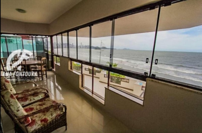 Imagem Apartamento com 4 Quartos à Venda, 220 m² em Centro - Balneário Camboriú Imagem Apartamento com 4 Quartos à Venda, 220 m² em Centro - Balneário Camboriú
