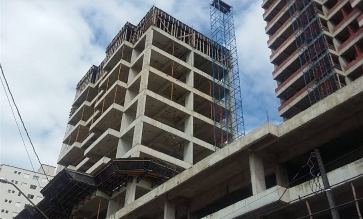 Apartamento com 3 Quartos à Venda, 128 m² em Aviação - Praia Grande