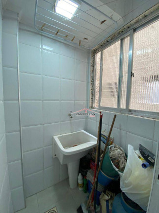 Imagem Kitnet com 1 Quarto à Venda, 33 m² em Boqueirão - Praia Grande