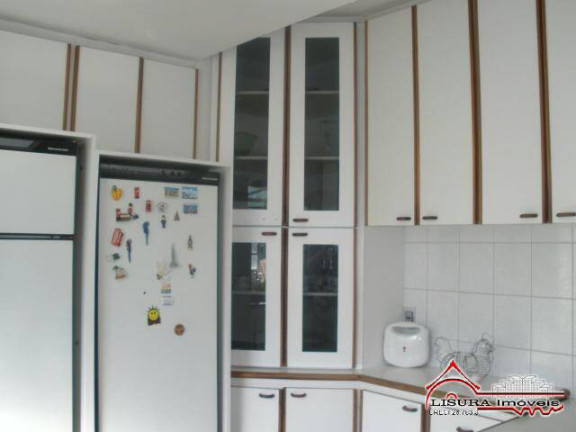 Imagem Casa com 3 Quartos à Venda, 150 m² em Jardim Califórnia - Jacareí Imagem Casa com 3 Quartos à Venda, 150 m² em Jardim Califórnia - Jacareí