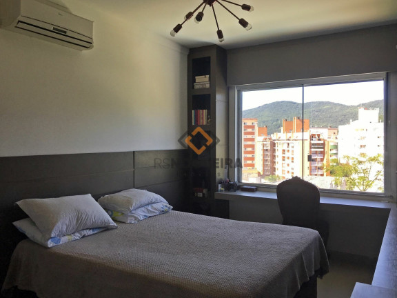 Imagem Casa com 4 Quartos à Venda, 439 m² em Córrego Grande - Florianópolis
