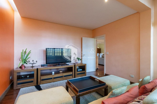 Imagem Casa com 4 Quartos à Venda, 440 m² em Jardim Prudência - São Paulo