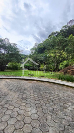 Imagem Casa de Condomínio com 4 Quartos à Venda, 215 m² em Iririú - Joinville Imagem Casa de Condomínio com 4 Quartos à Venda, 215 m² em Iririú - Joinville