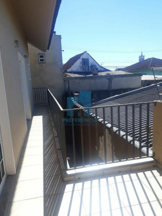 Imagem Sobrado com 4 Quartos à Venda, 209 m² em Uvaranas - Ponta Grossa