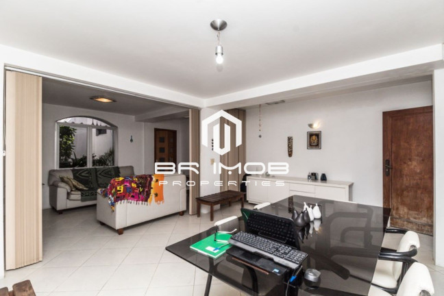 Imagem Casa com 4 Quartos à Venda, 180 m² em Campo Belo - São Paulo
