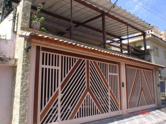 Sobrado com 4 Quartos à Venda, 250 m² em Vila Amália (zona Norte) - São Paulo